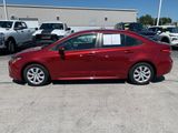 Used 2022 Toyota Corolla LE image 4