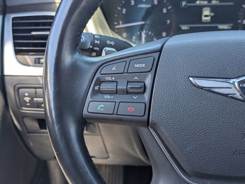 Used 2018 Genesis G80 3.8 AWD/4WD image 18