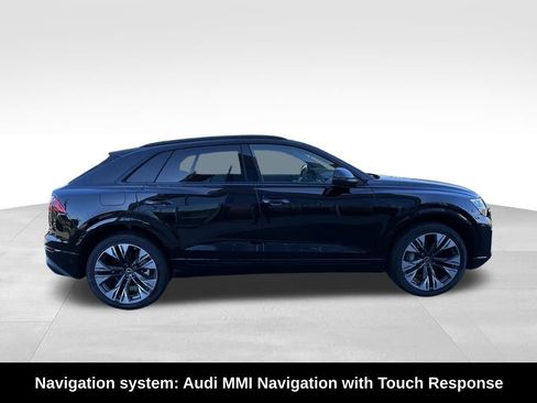 New 2025 Audi Q8 Premium image 3