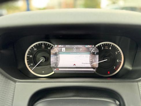 Used 2021 Land Rover Range Rover Velar S AWD/4WD image 14