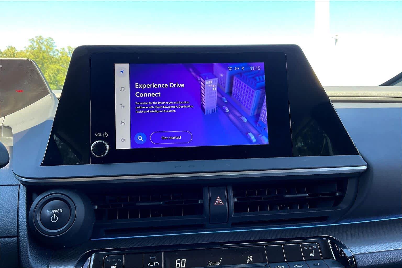 Used 2025 Toyota Prius XLE FWD image 31