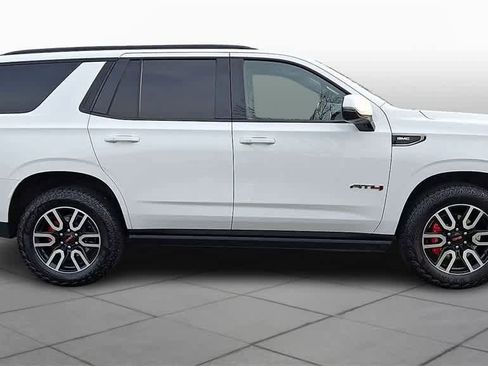 Used 2022 GMC Yukon AT4 image 9
