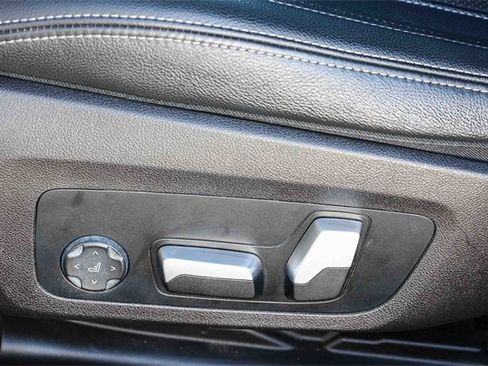 Used 2023 BMW 330i 330i image 23