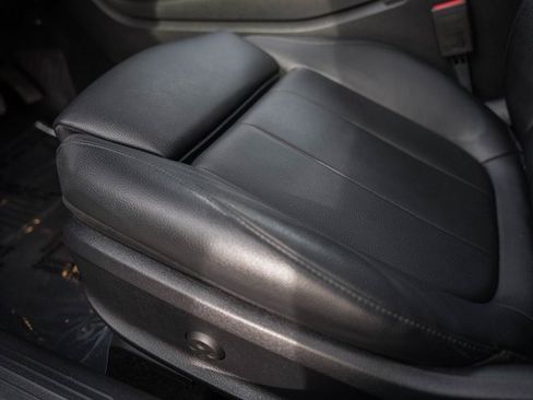 Used 2019 Mercedes-Benz A 220 4MATIC image 32