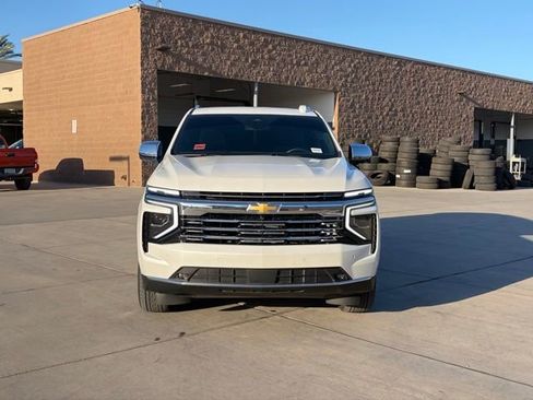 Used 2025 Chevrolet Tahoe Premier image 4