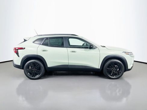 New 2026 Chevrolet Trax ACTIV w/ Sunroof Package image 4