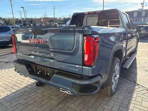 New 2026 GMC Sierra 1500 Denali w/ Denali Reserve Package image 9