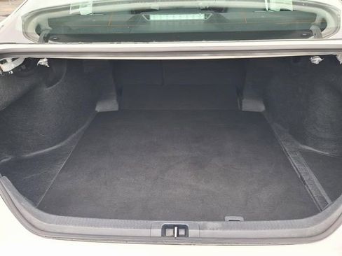 Used 2025 Toyota Camry SE FWD image 30