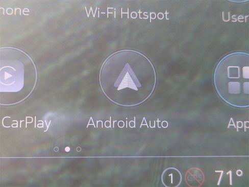 Used 2022 GMC Terrain SLT image 23