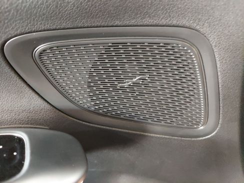 Used 2023 Mercedes-Benz C 300 Sedan image 23