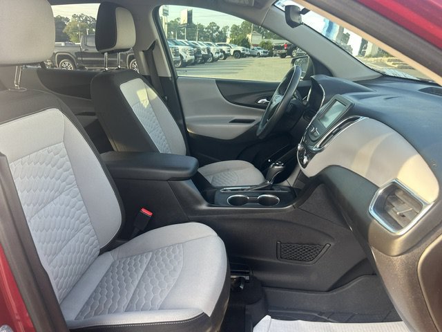 Used 2018 Chevrolet Equinox LT FWD image 12