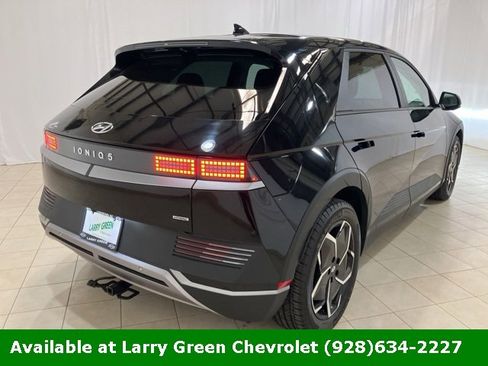 Used 2024 Hyundai Ioniq 5 SE image 5