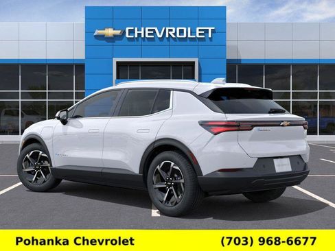 New 2026 Chevrolet Equinox EV LT image 3