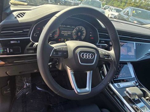 Used 2025 Audi Q7 3.0T Prestige w/ Prestige Package AWD/4WD image 28