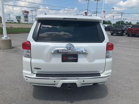 Used 2013 Toyota 4Runner SR5 w/ Convenience Pkg AWD/4WD image 6