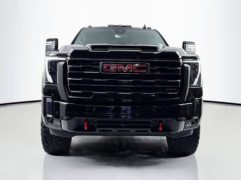 Used 2024 GMC Sierra 3500 AT4 w/ AT4 Premium Plus Package AWD/4WD image 2