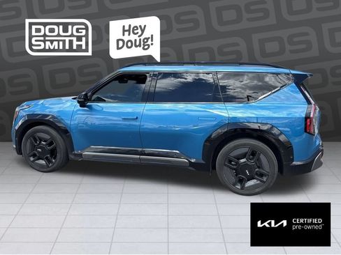 Used 2024 Kia EV9 GT-Line AWD/4WD image 2