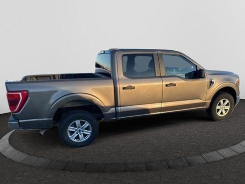 Used 2021 Ford F150 XLT image 2