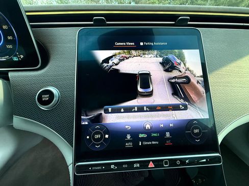 Used 2023 Mercedes-Benz EQE 500 500 4MATIC w/ Exclusive Trim Package image 20