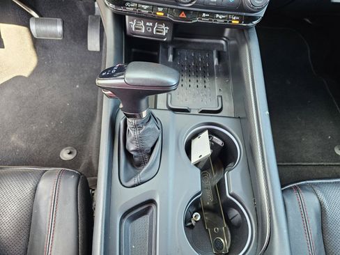 Used 2025 Dodge Durango GT AWD/4WD image 27