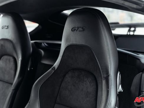 Used 2018 Porsche 718 Cayman GTS RWD image 28