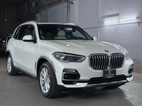 Used 2020 BMW X5 xDrive50i w/ Executive Package image 4