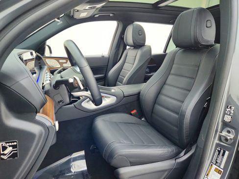 Certified 2023 Mercedes-Benz GLS 450 4MATIC w/ AMG Line Exterior image 17