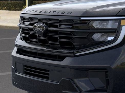 New 2026 Ford Expedition Platinum w/ Stealth Appearance Package image 17