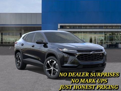 New 2026 Chevrolet Trax RS FWD image 7