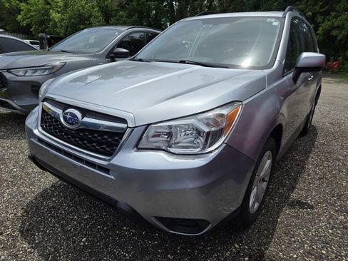 Used 2015 Subaru Forester 2.5i Premium w/ All-Weather Package AWD/4WD image 2