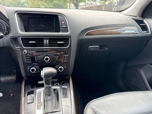 Used 2016 Audi Q5 2.0T Premium AWD/4WD image 18