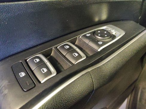 Used 2021 Kia Sorento LX FWD image 27