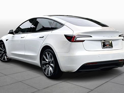 Used 2024 Tesla Model 3 Standard Range image 11