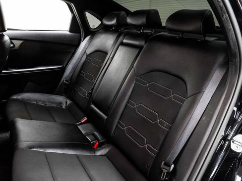 Used 2022 Kia Forte GT-Line w/ GT-Line Technology Package image 17