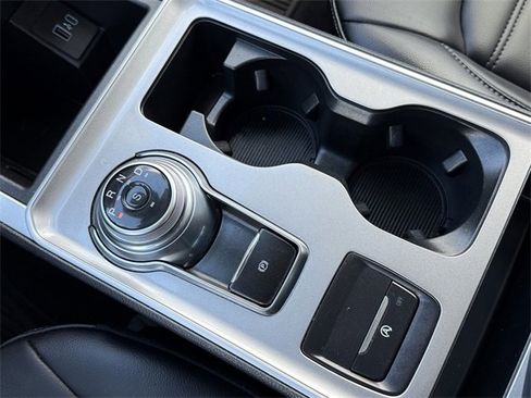 Certified 2024 Ford Edge SEL w/ Convenience Package image 13