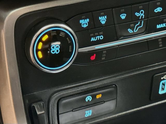 Used 2020 Ford EcoSport SE FWD image 19
