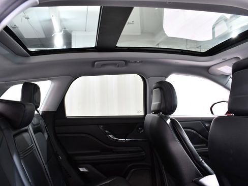 Used 2022 Lincoln Corsair Grand Touring w/ Elements Technology Bundle image 18