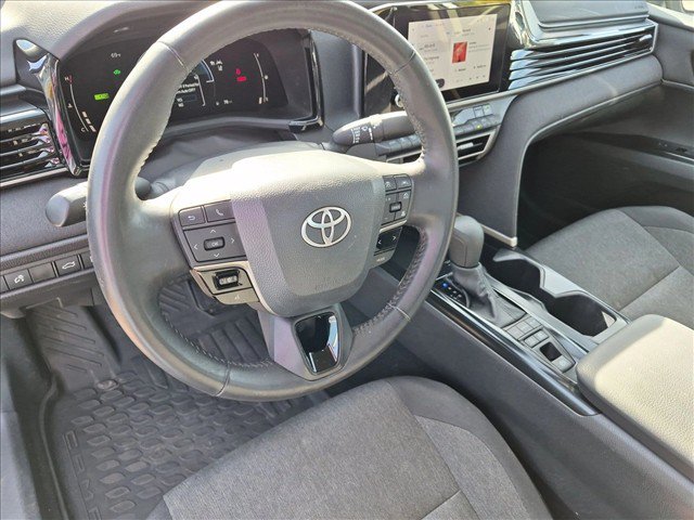 Used 2026 Toyota Camry LE w/ Convenience Package FWD image 10