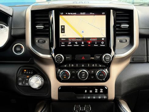 Used 2020 RAM 1500 Laramie AWD/4WD image 46