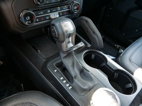 Used 2026 Ford Bronco Badlands AWD/4WD image 24