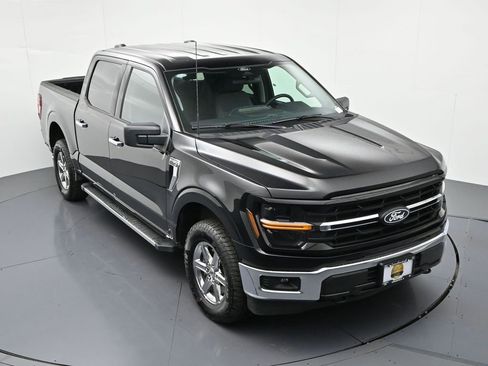 Used 2025 Ford F150 XLT w/ Equipment Group 301A Standard AWD/4WD image 21