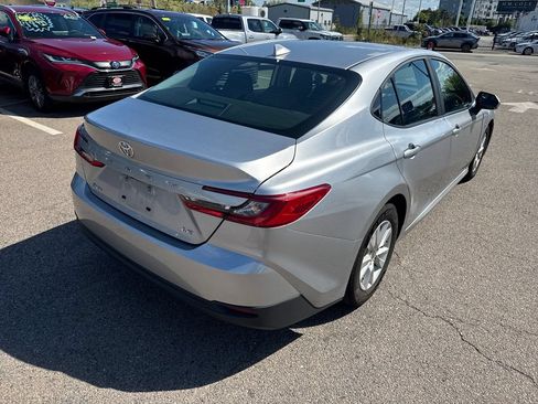 Used 2025 Toyota Camry LE FWD image 7