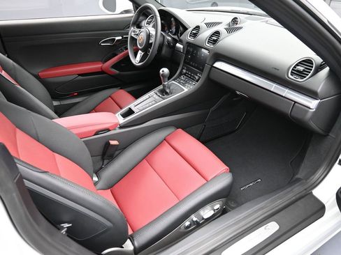 New 2025 Porsche 718 Cayman S image 27