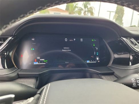 New 2023 Jeep Grand Cherokee Overland w/ Luxury Tech Group IV image 11