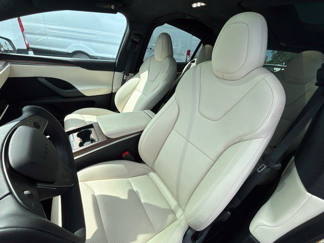 Used 2023 Tesla Model X AWD/4WD image 7