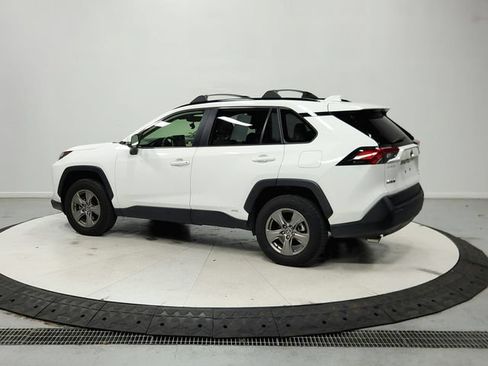 Used 2023 Toyota RAV4 LE AWD/4WD image 6