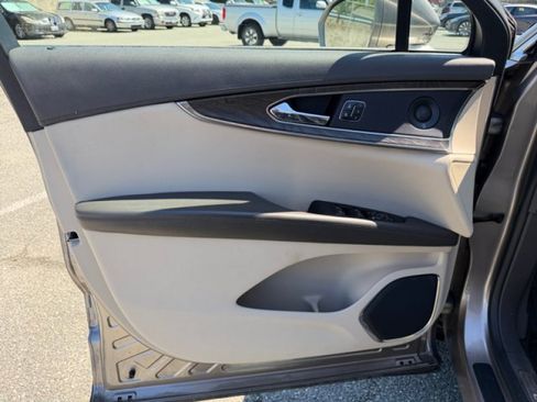 Used 2020 Lincoln Nautilus Reserve w/ Equipment Group 201A AWD/4WD image 20
