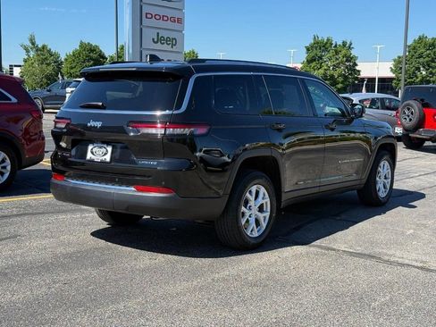 Used 2023 Jeep Grand Cherokee L Limited AWD/4WD image 3