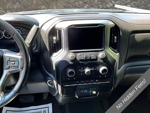 Used 2022 Chevrolet Silverado 1500 LT AWD/4WD image 6