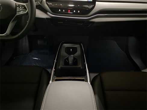 Used 2023 Volkswagen ID.4 Pro S image 13